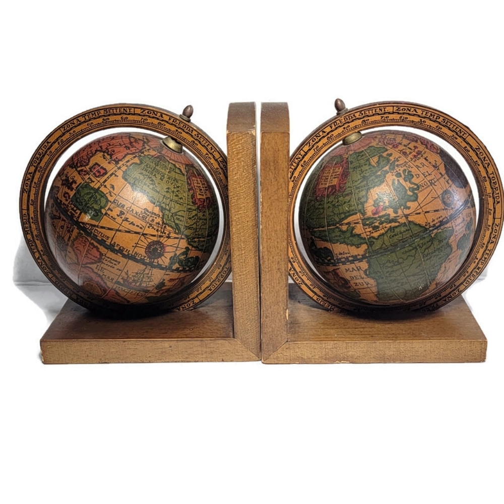 Vintage Pair of Old World Wood Globe Bookends W/ Dragons & Poseidon - Picture 3 of 7